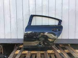 Venta de Puertas usadas y seminuevas de Mazda 6