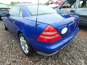 Vidrios usados y seminuevos para Mercedes SLK230