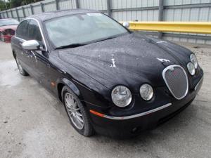 Venta de radiadores para Jaguar S-type.