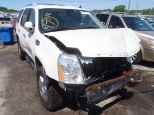 Venta de radiadores para Cadillac escalade.