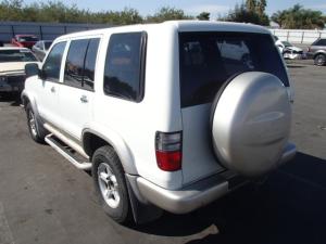 Micas o Calaveras Isuzu Trooper.
