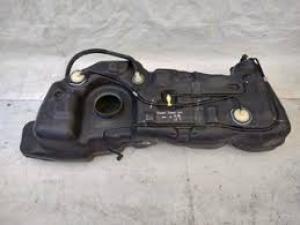 Venta de Tanques de Gasolina para Nissan Sentra