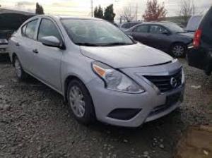 puertas de Nissan Versa 2015