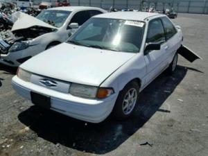 Que precio tiene el Parabrisas para Ford Escort 1995