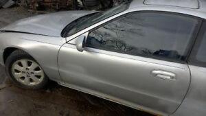 Necesito la Puerta delantera izquierda para Honda Prelude 92