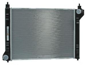 Radiador original para Sentra 2005