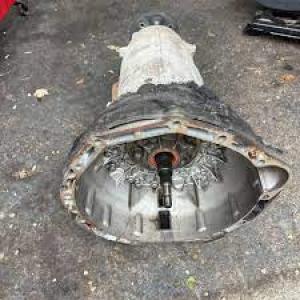 Transmisiones usadas para Mercedes Benz E320