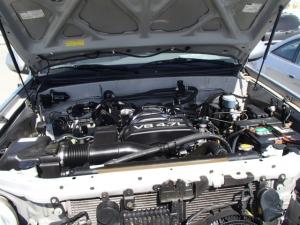 Alternadores Originales para Toyota Sequoia.
