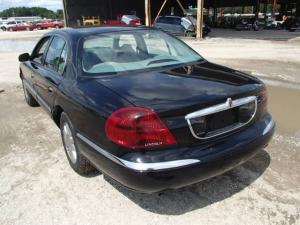 Venta de Defensas para Lincoln Continental.