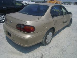 Venta de Repuestos y Accesorios Chevrolet Malibu 2002.