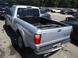 Venta de Defensas para Mazda B2000, B2600 y B3000.