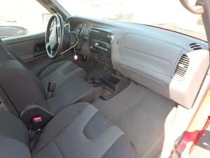 Venta de Columnas de Direccion para Mazda B2000, B2600 y B3000.