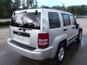 Defensas Originales para Jeep Liberty en Venta.