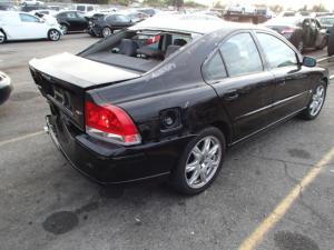 Puertas para Volvo s40, s60, s70 y s80 en Venta.