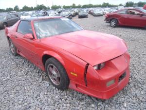 Venta de partes de colision y suspensiones Chevrolet camaro 1992.