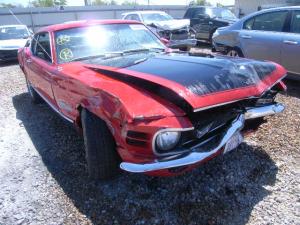 Venta de repuestos y accesorios para Ford mustang 