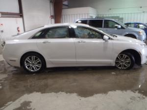 Puertas Originales en Venta para MKS, MKZ y Lincoln Mark.