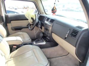Venta de Tableros Originales para HUMMER H2, H3.