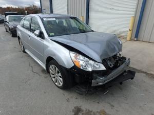 Venta de Parabrisas para Subaru Legacy