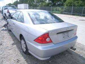 Venta de Transmisiones para Honda Civic 2005.