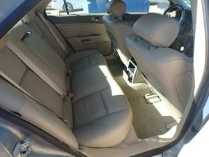 Asientos delanteros y traseros para Cadillac STS.