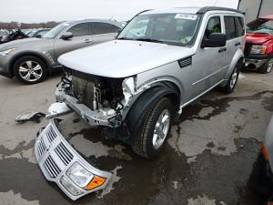 Venta Radiadores para Dodge Nitro.