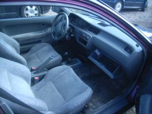 Venta de refacciones y accesorios honda civic 1993.