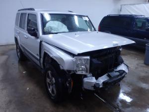 Radiadores Originales para Jeep Commander.