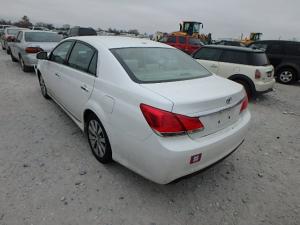 Medallones originales para Toyota Avalon.