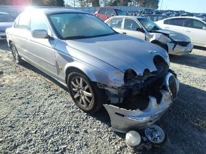 Condensadores para Jaguar S-Type.