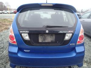 Medallones Seminuevos para Suzuki Aerio.