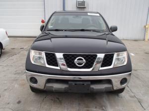 En Venta Faros delanteros para Nissan Frontier.