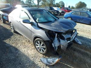 Planchuelas de Hyundai Accent en Venta.