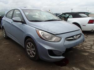Venta de Faros para Hyundai Accent.