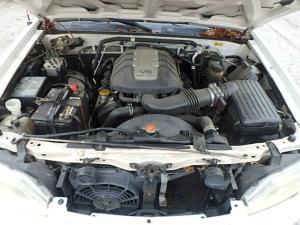 Venta de Inyectores Originales para Isuzu Axiom.