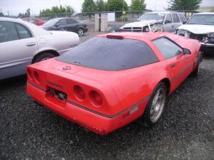 Venta de autopartes Chevrolet corvette 1990.