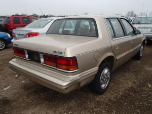 Vidrios en Venta para Dodge Spirit.
