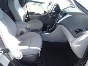 Venta de palancas de Velocidades para Hyundai Accent.