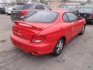 Vidrios Seminuevos para Hyundai Tiburon en Venta.