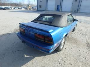 Vidrios Originales en Venta para Pontiac Sunbird.