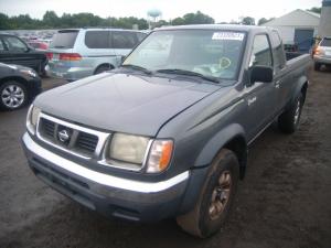 Venta de Motores y Partes de Colision Nissan Frontier 2000.