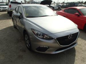 Venta de Parabrisas Verificados para Mazda 3