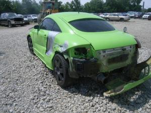 Venta de Refacciones y Autopartes Audi 2000.