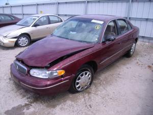 Partes de Colision y Transmisiones en Venta para Buick Century 2000.