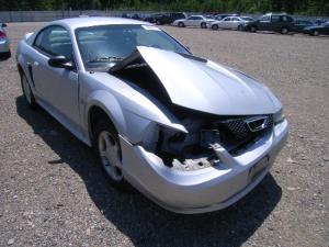 Venta de Motores y Refacciones Ford mustang 2000.