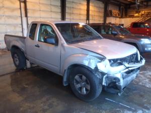 Venta de Parabrisas Originales para Nissan Pick Up