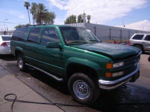 Venta de Autopartes chevrolet  Suburban 1995.