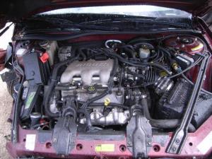 Venta de Refacciones para Buick Century 2000.