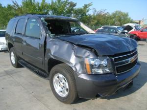 Venta de motores y partes de colision Chevrolet tahoe.