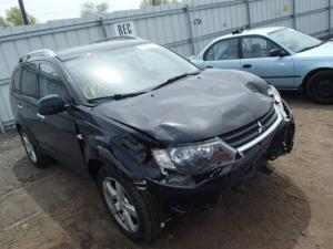 Venta de Accesorios y Repuestos Mitsubishi Outlander 2007.